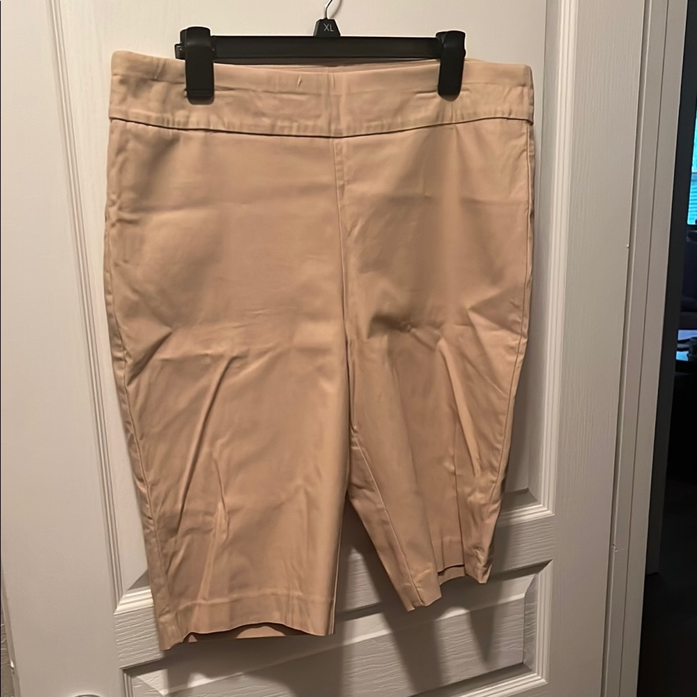 Chico's Tan So Slimming Bermuda Shorts Tailored Fit